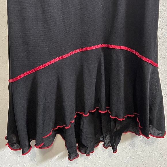 Black and red mini dress - Picture 4 of 5